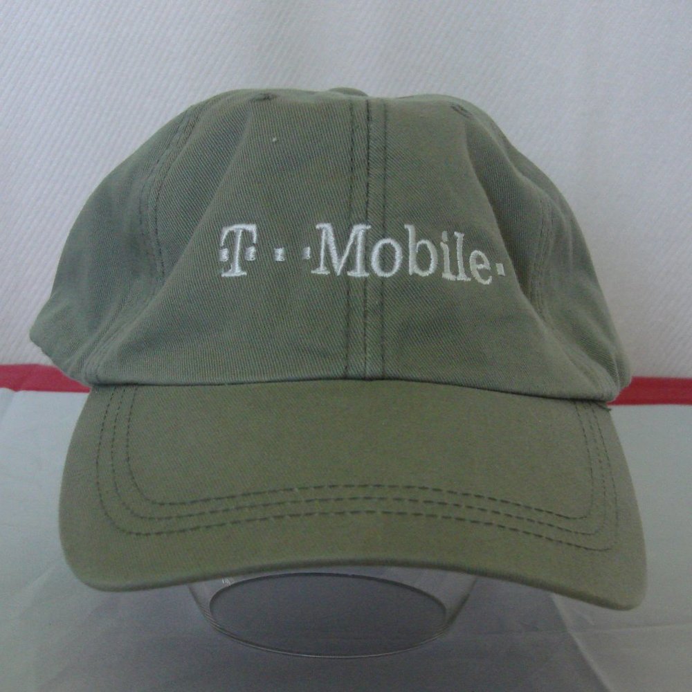 T-Mobile hat. New!